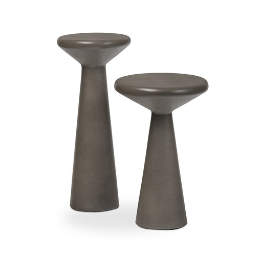 concrete  side table  accent tables  modern accent table  round  round edge  calgary designer  interior design  koehndesign  yyclifestyle  yycliving  amy kohen  calgary  calgary furniture  calgary furniture shop  canada  charcoal  furniture  Luxury Furniture  mid century design  minimalist  minimalist design  modern  online furniture shop  pedestal table